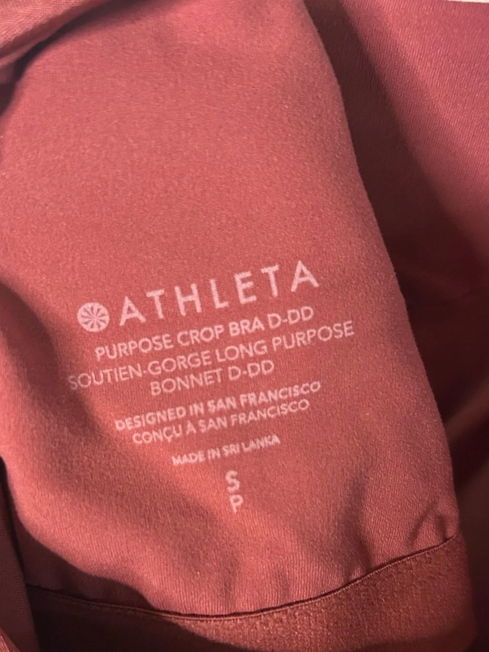 NWT ATHLETA Purpose Crop Sports Bra D-DD- Red Rock Matte Sheen/ Size Small